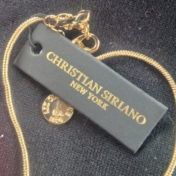 Long Gold Tone Necklace Tassle Charm New with Tags - Picture 3 of 3